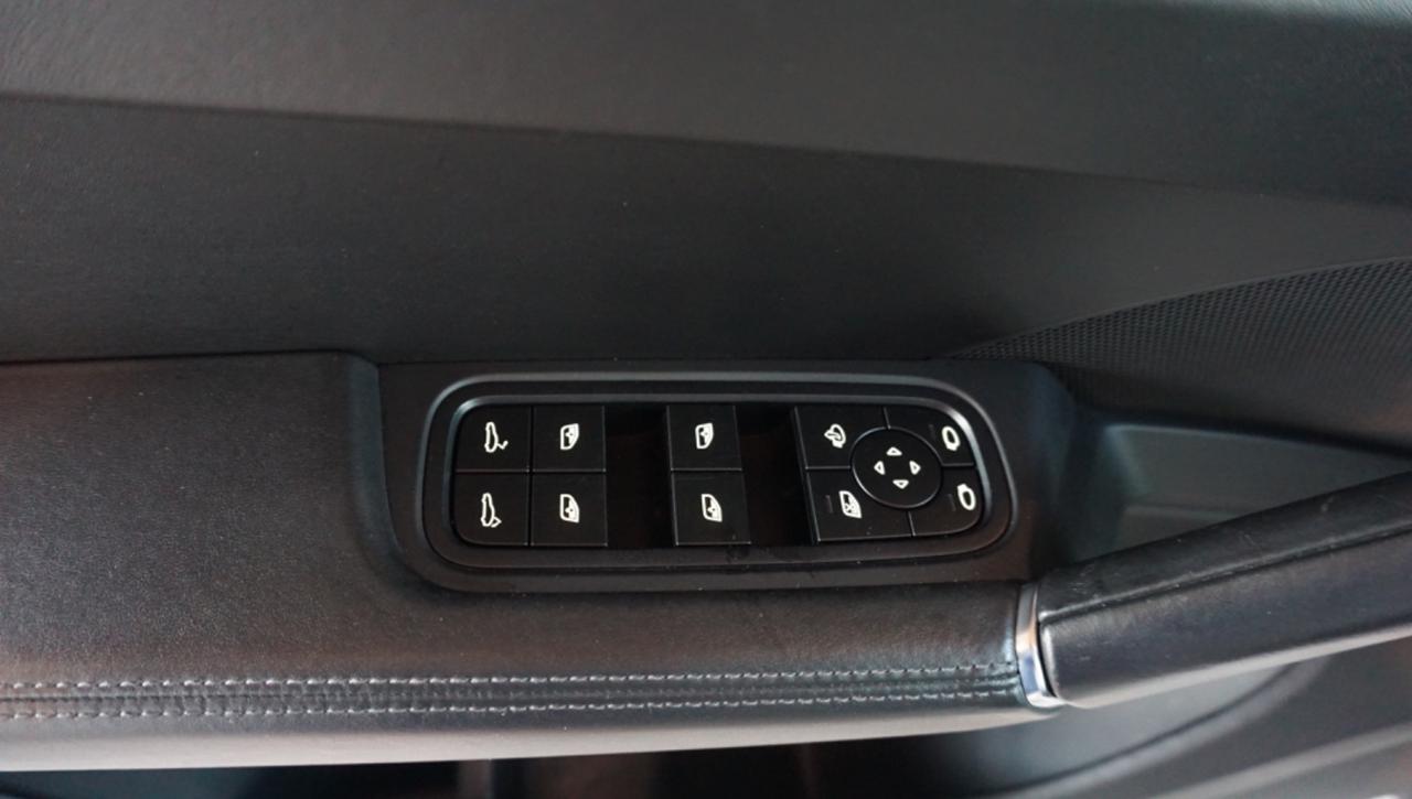 PORSCHE Cayenne Coupé 3.0 V6 - 18