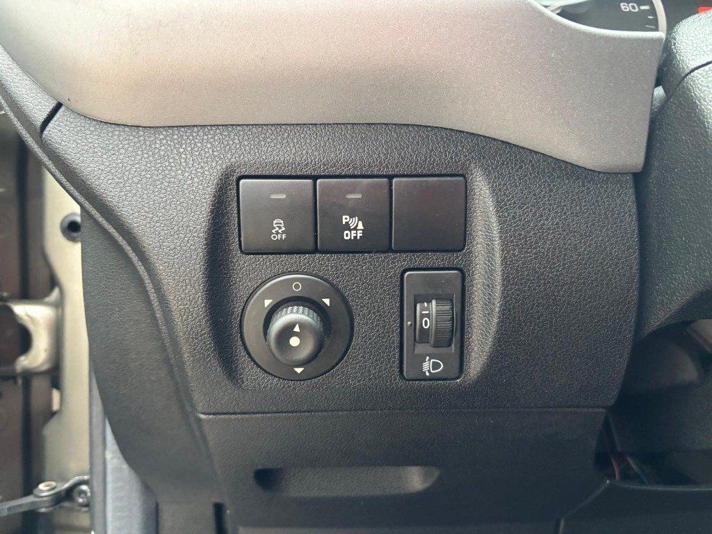 CITROEN Berlingo Multispace BlueHDi 100 - 11