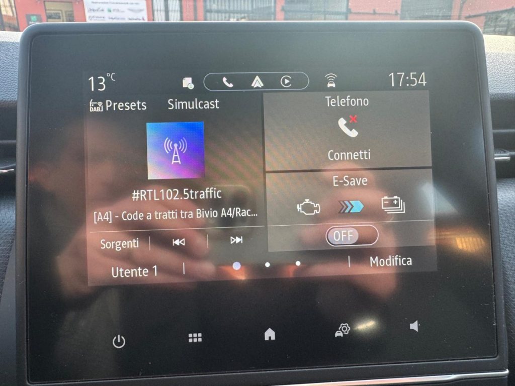 RENAULT Clio Full Hybrid E-Tech 145 CV Equilibre ASUTOCARRO N1 - 10