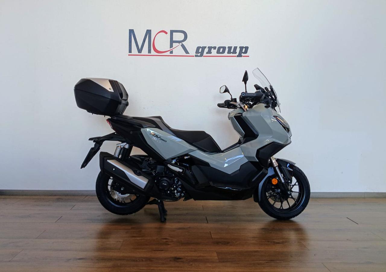 HONDA ADV 350 . - 2