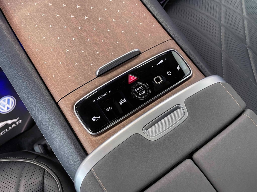 MERCEDES-BENZ EQS 450 AMG PREMIUM PLUS 4MATIC 7P - IVA DEDUCIBILE - 53