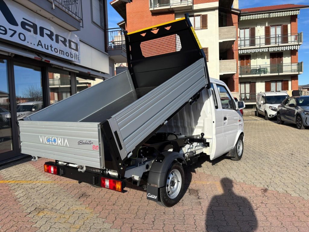 GIOTTI VICTORIA Gladiator EVO 80cv RIB. 3 LATI GARANZIA 5 ANNI DISPLAY - 2