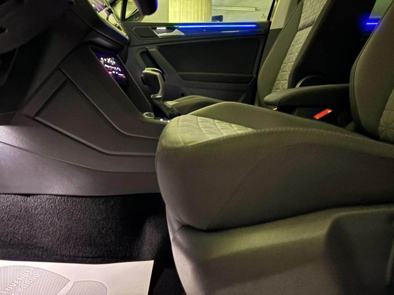 VOLKSWAGEN Tiguan 2.0 TDI 150 CV SCR DSG Life - 27