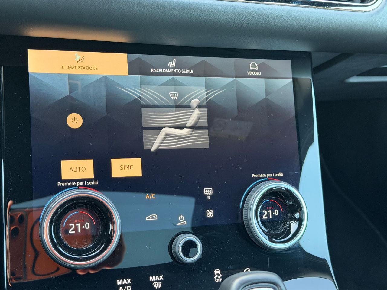 LAND ROVER Range Rover Evoque 2.0D I4 163 CV AWD Auto R-Dynamic SE - 20