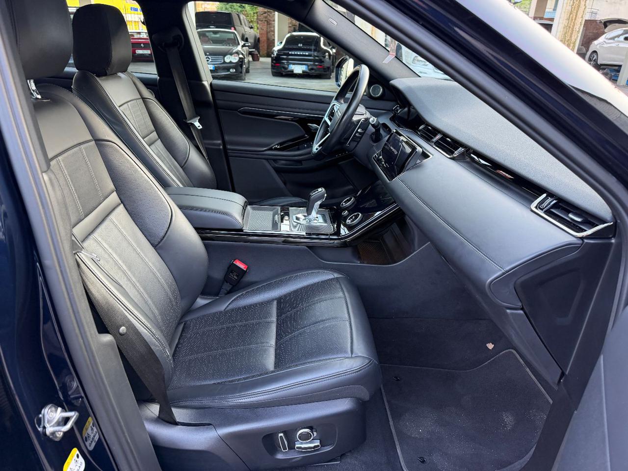 LAND ROVER Range Rover Evoque 2.0D I4 163 CV AWD Auto R-Dynamic SE - 17