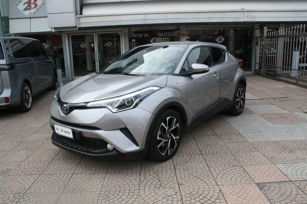 2B Auto ||| TOYOTA C-HR 1.8 Hybrid E-CVT Trend in vendita a Nova Milanese