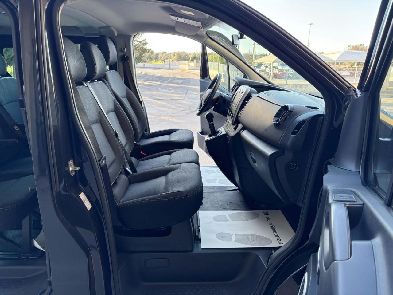 RENAULT Trafic T27 2.0 dCi 145CV EDC PC-TN Intens Energy 9 POSTI - 9