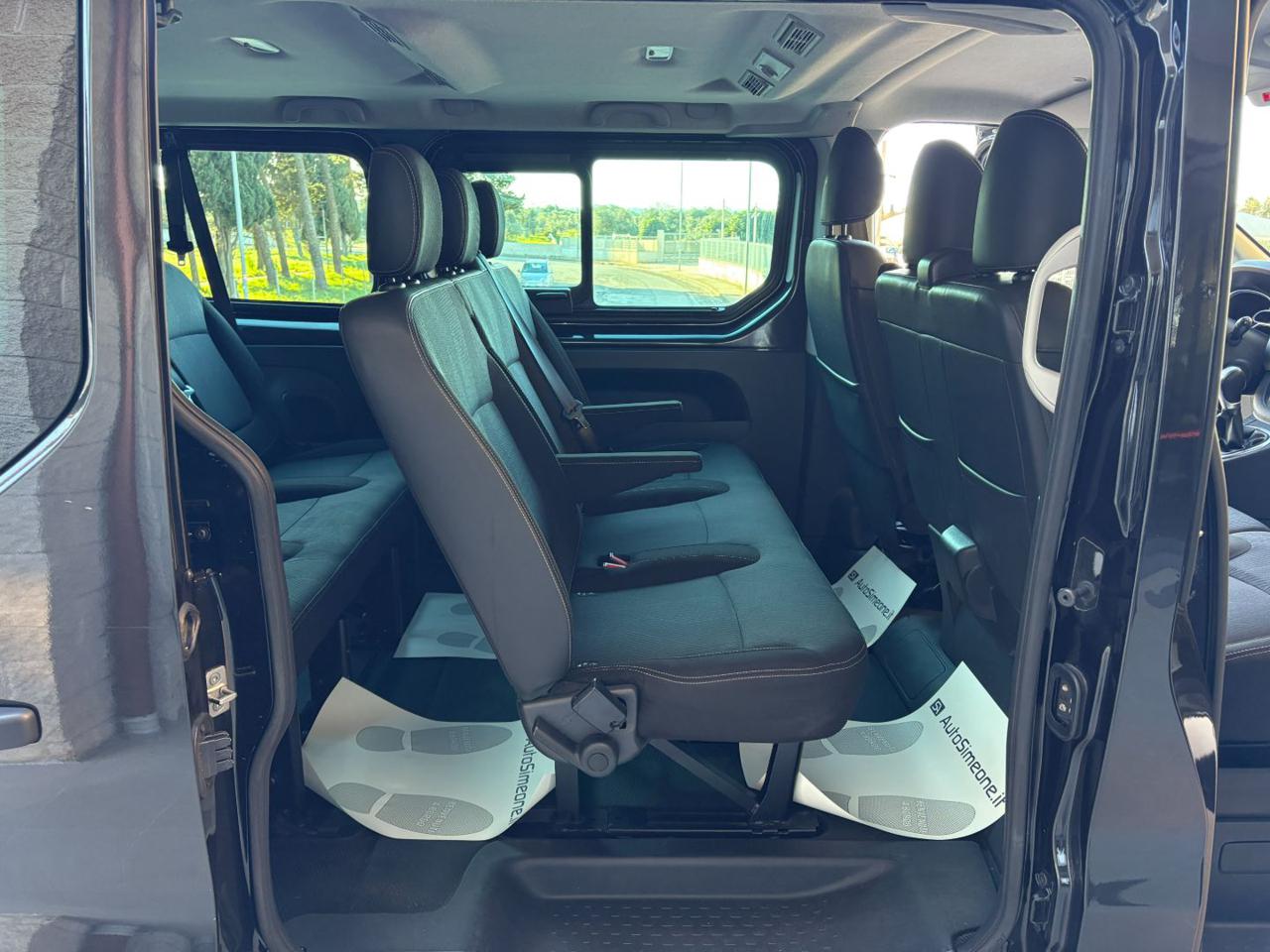 RENAULT Trafic T27 2.0 dCi 145CV EDC PC-TN Intens Energy 9 POSTI - 12