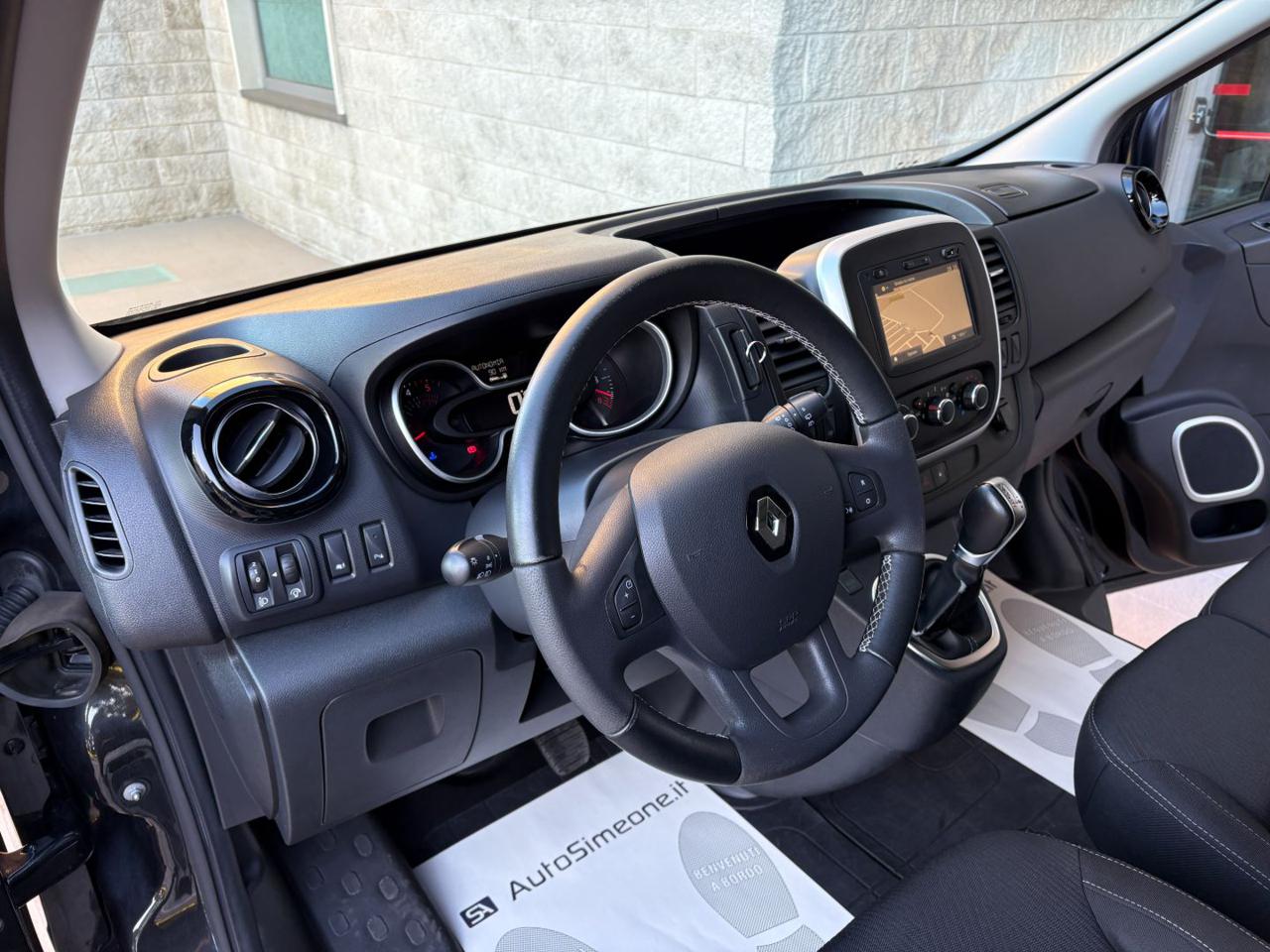 RENAULT Trafic T27 2.0 dCi 145CV EDC PC-TN Intens Energy 9 POSTI - 15