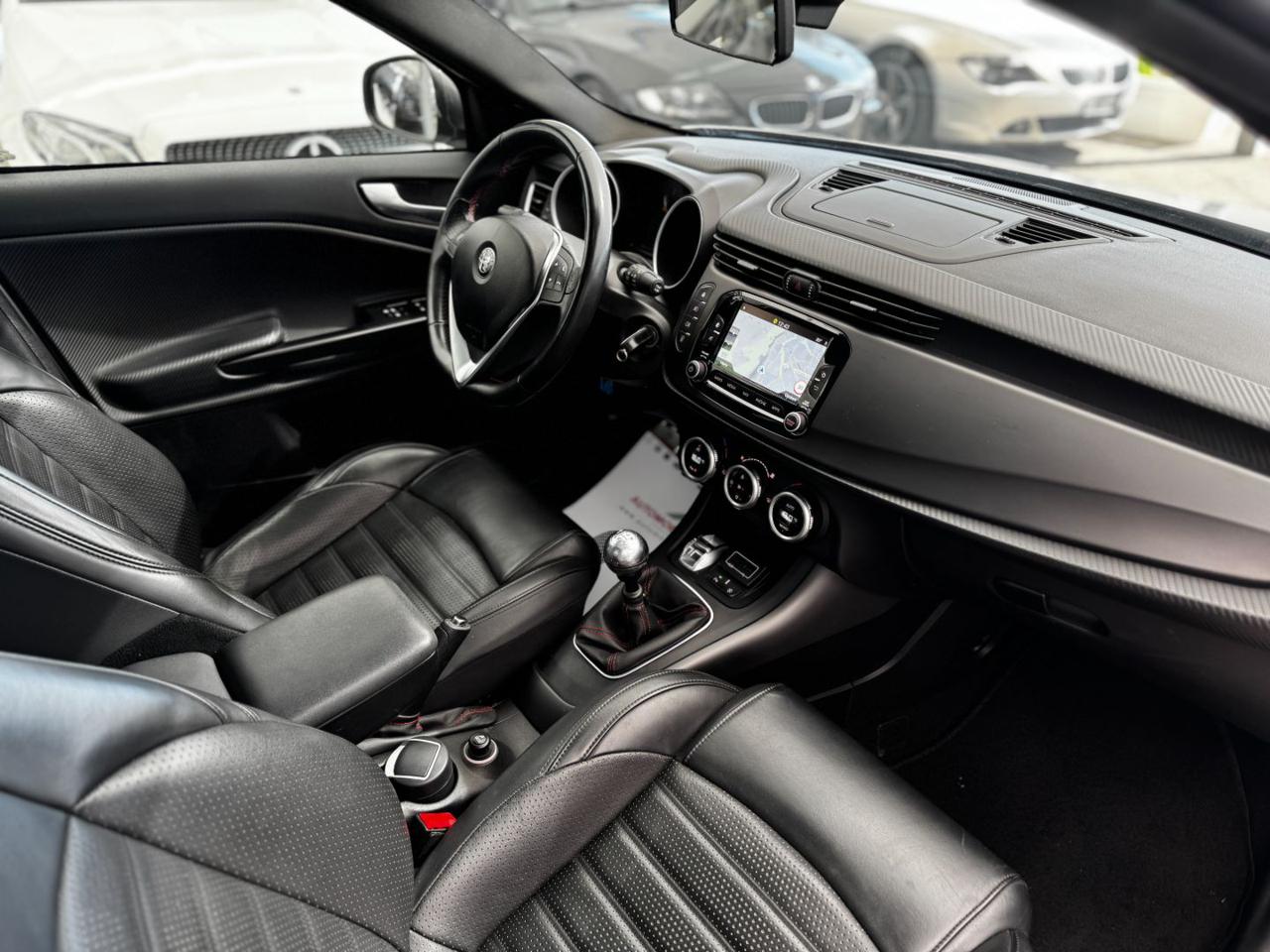 ALFA ROMEO Giulietta 1.6 JTDm 120cv Sport (Tetto/Pelle/Navi) - 10