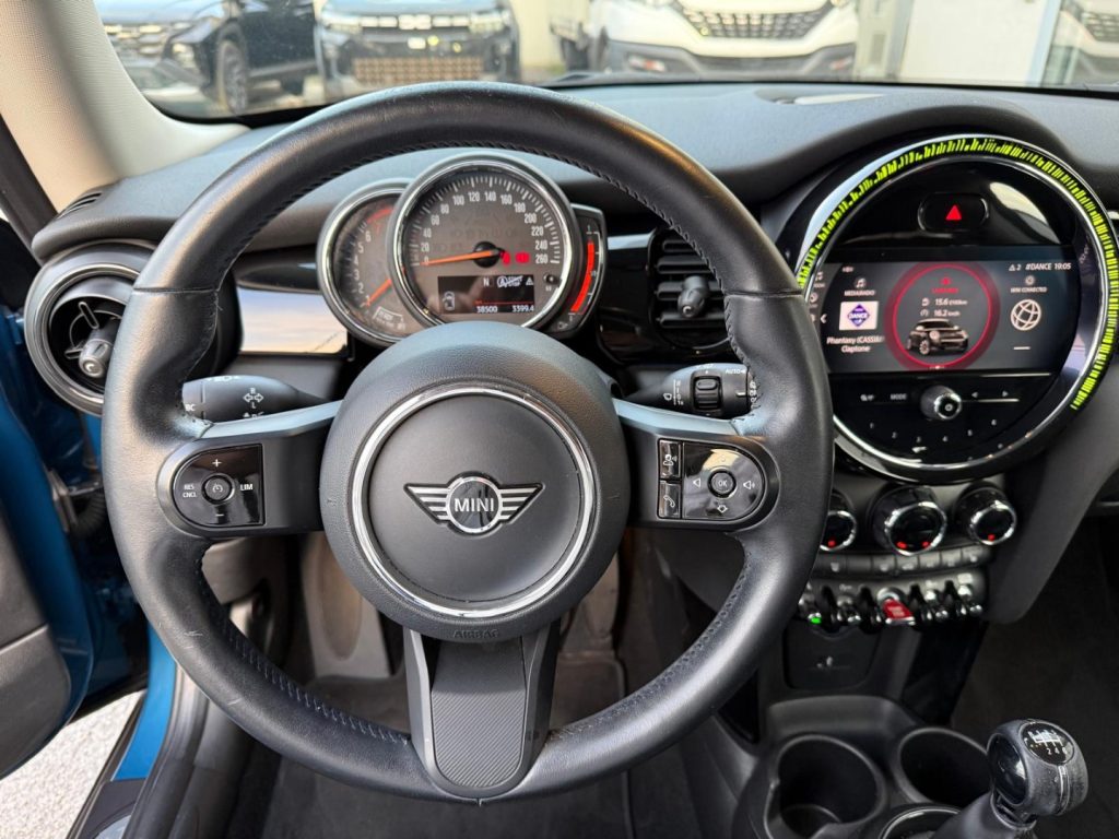 MINI One 1.5 One Essential Trim - 16