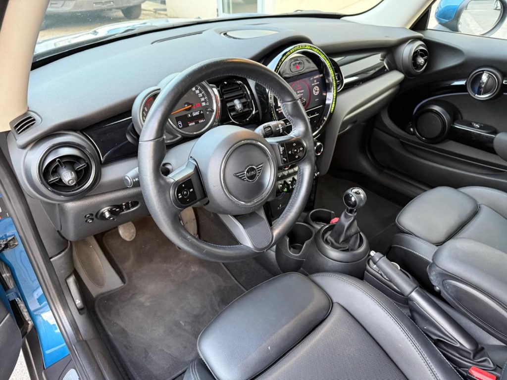 MINI One 1.5 One Essential Trim - 13