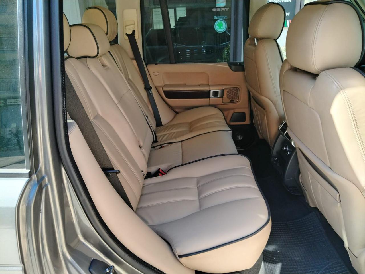 LAND ROVER Range Rover 3.6 TDV8 Vogue Autocarro! - 25