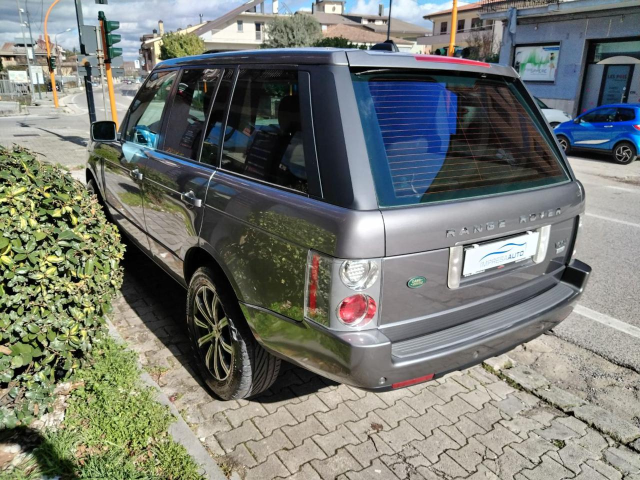 LAND ROVER Range Rover 3.6 TDV8 Vogue Autocarro! - 26