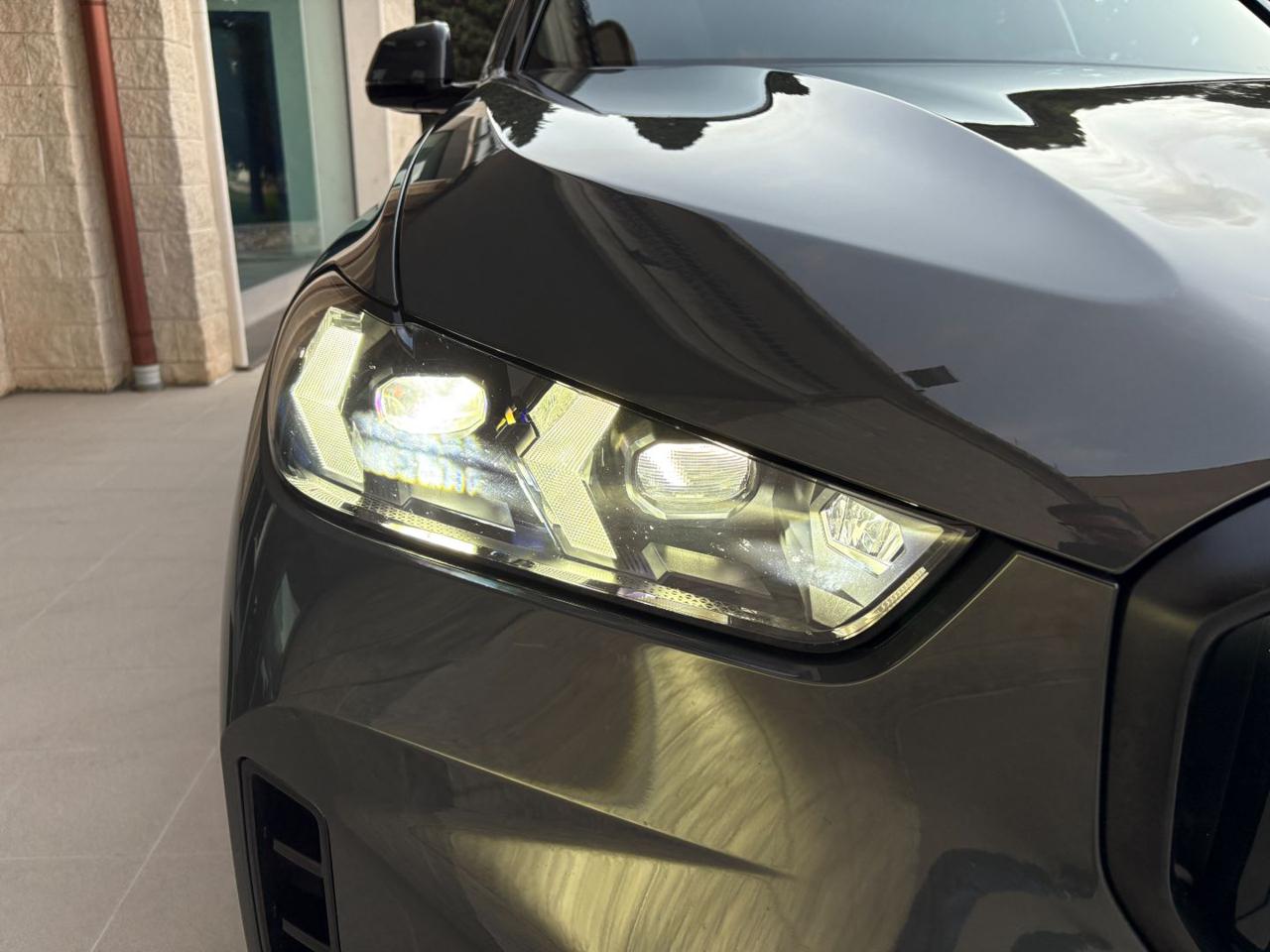 BMW X5 xDrive40d 48V Msport Pro TETTO-MONITOR POSTERIORI. - 76