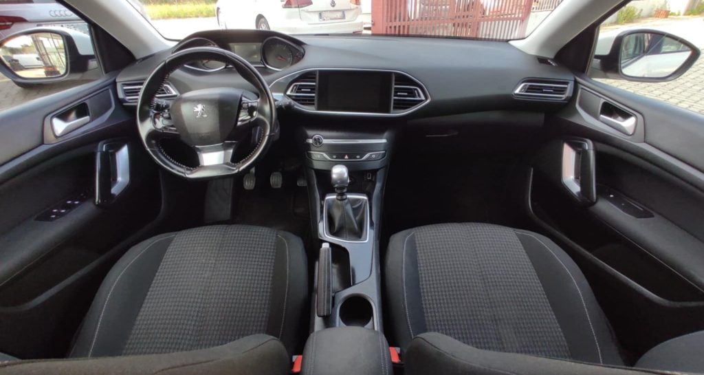 PEUGEOT 308 BlueHDi 130 S&S EAT6 SW Business - 8