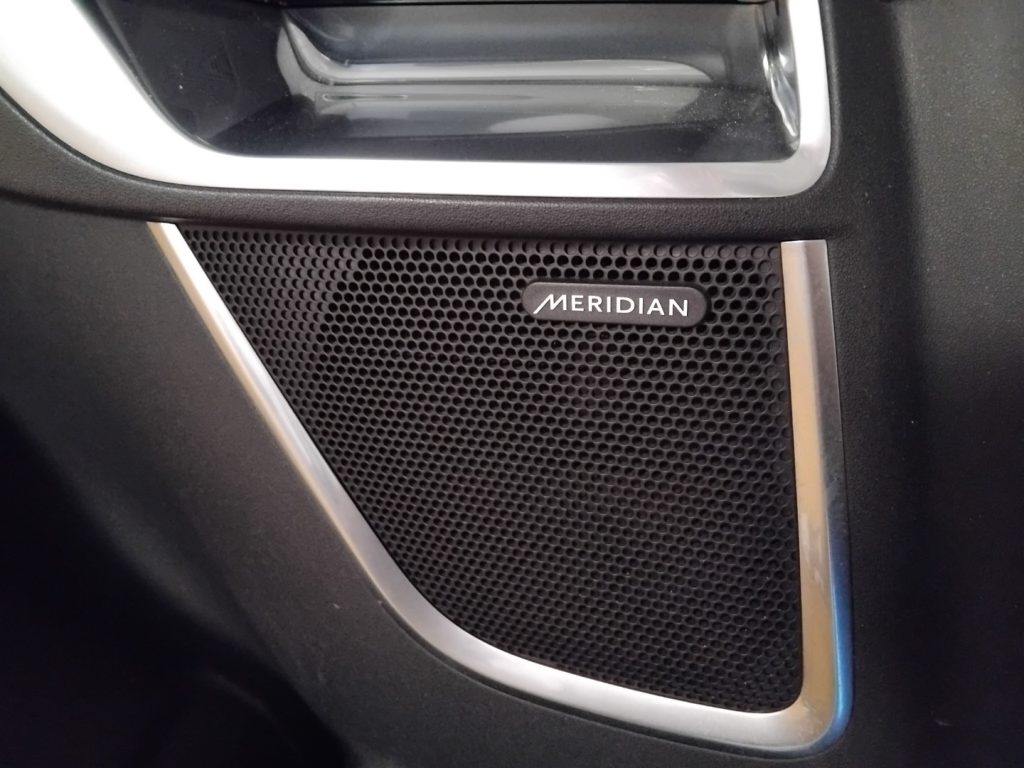 JAGUAR E-Pace 2.0 D 180 CV AWD aut. R-Dynamic S - 15