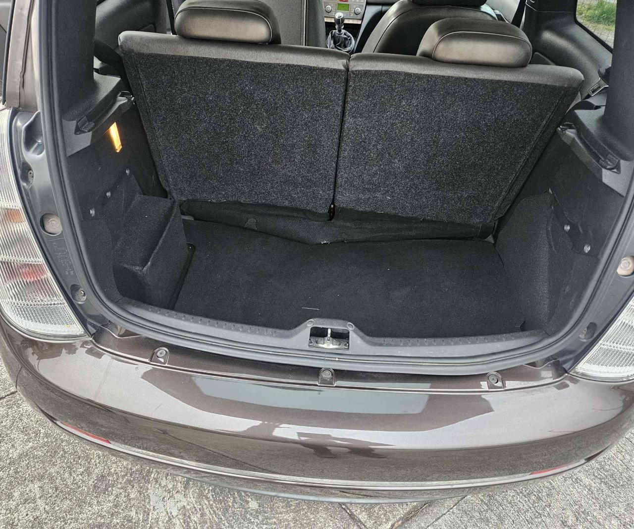 LANCIA Ypsilon 1.2 Versus - 18