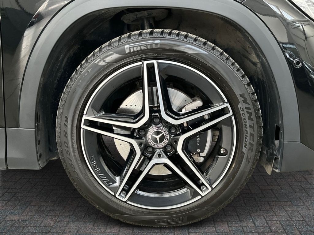 MERCEDES-BENZ GLA 200 d Automatic Premium - 7