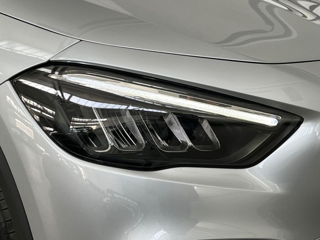 MERCEDES-BENZ GLA 180 d Automatic Advanced - 17