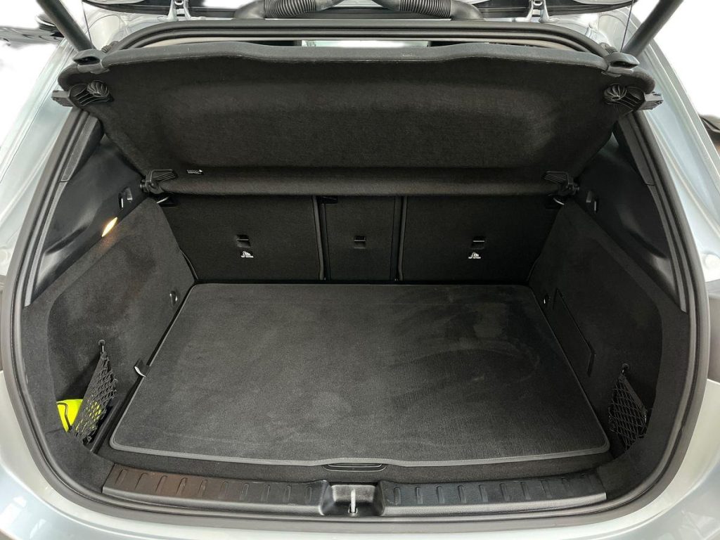 MERCEDES-BENZ GLA 180 d Automatic Advanced - 13