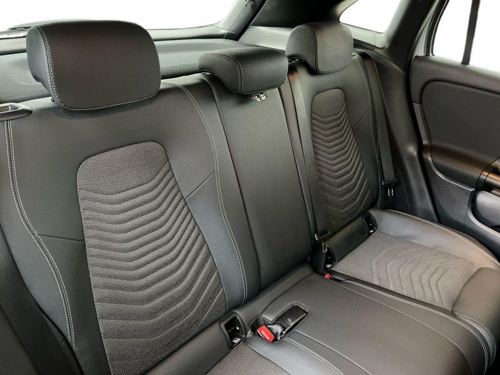 MERCEDES-BENZ GLA 180 d Automatic Advanced - 15