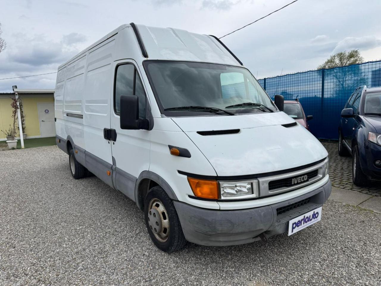IVECO Daily 35C13V/BarTor2.8 TDI PL-TM-RG Furg - 2