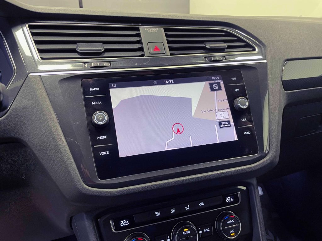 VOLKSWAGEN Tiguan 2.0 TDI ADVANCED 150CV DSG - 23