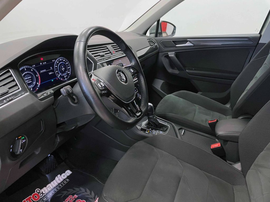 VOLKSWAGEN Tiguan 2.0 TDI ADVANCED 150CV DSG - 42