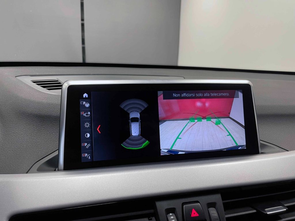 BMW X1 SDRIVE18D ADVANTAGE AUTO - IVA DEDUCIBILE - 27