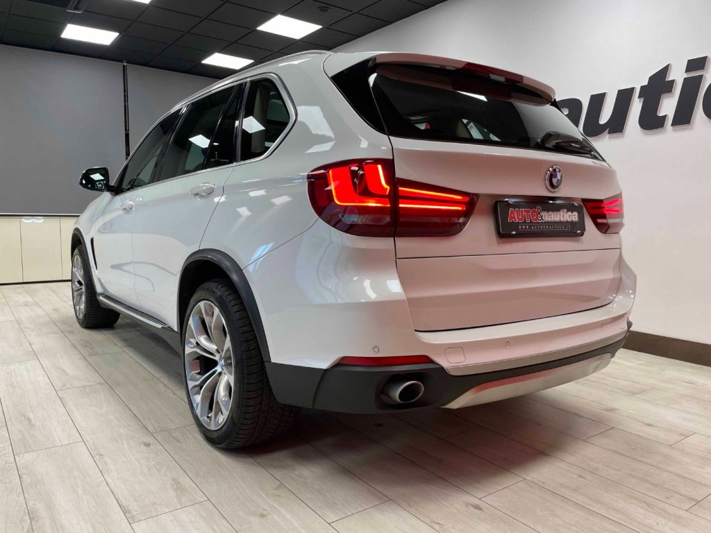 BMW X5 XDRIVE25D BUSINESS 231CV AUTO - 9