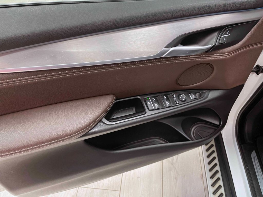 BMW X5 XDRIVE25D BUSINESS 231CV AUTO - 40