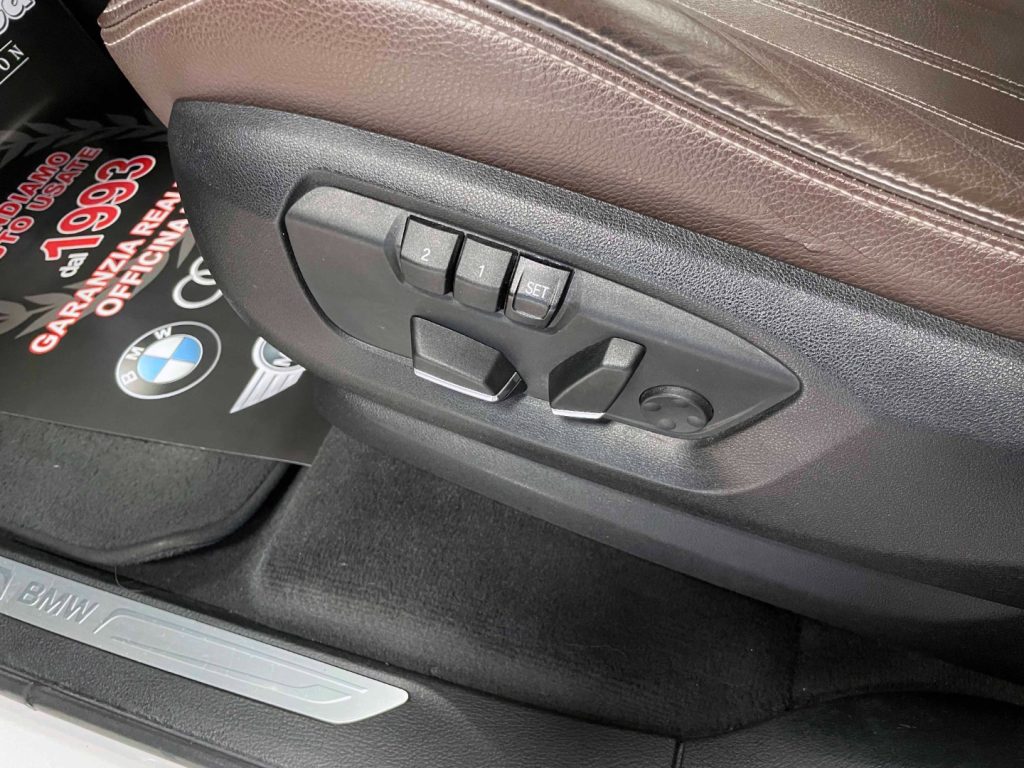 BMW X5 XDRIVE25D BUSINESS 231CV AUTO - 43