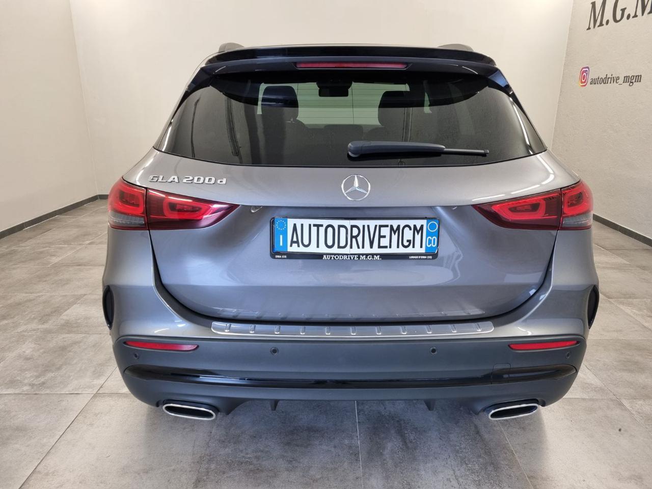 MERCEDES-BENZ GLA 200 d Automatic AMG Line Premium - 3