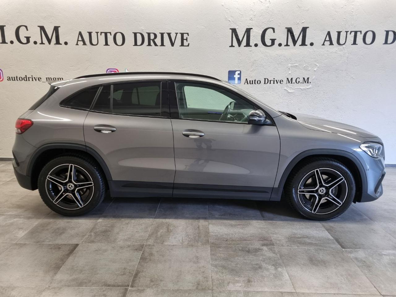 MERCEDES-BENZ GLA 200 d Automatic AMG Line Premium - 4