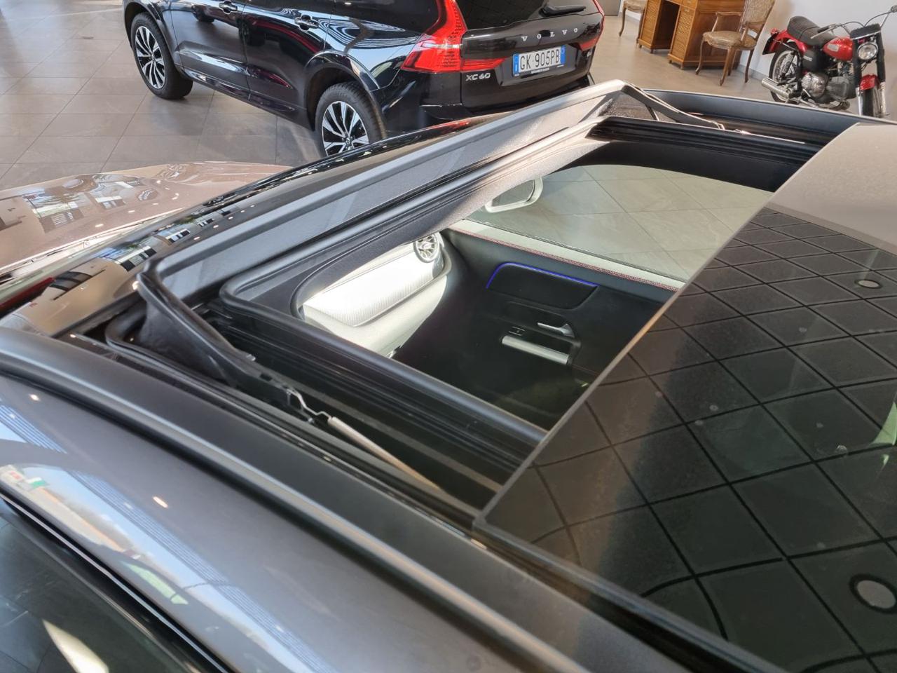 MERCEDES-BENZ GLA 200 d Automatic AMG Line Premium - 30