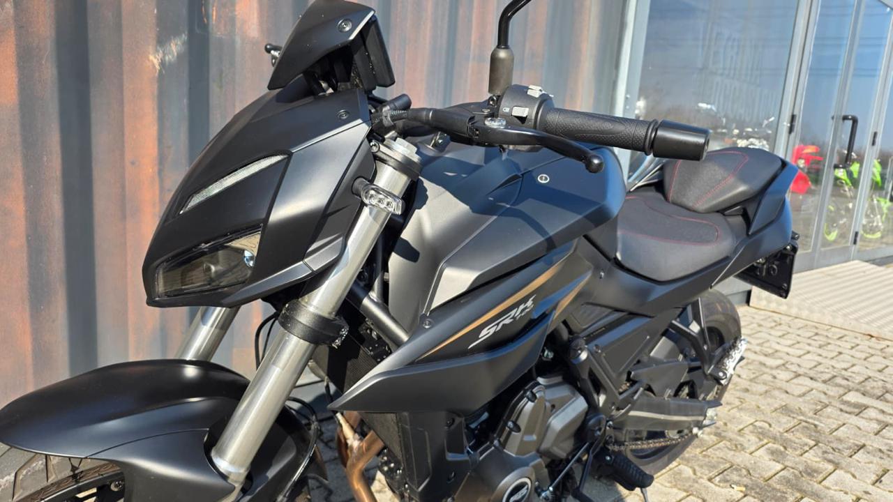 QJ MOTOR SRK 700 2024 - 12