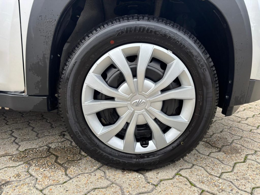 MAHINDRA KUV100 1.2 K6+ RUOTINO*FENDI*SENSORI - 8