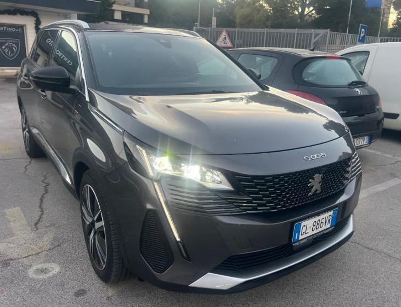 PEUGEOT 5008 BlueHDi 130 S&S EAT8 GT Pack - 3