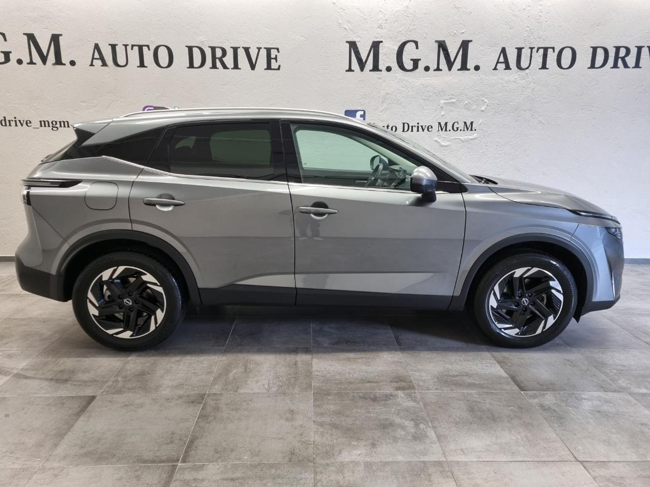 NISSAN Qashqai MHEV 158 CV Xtronic N-Connecta - 4