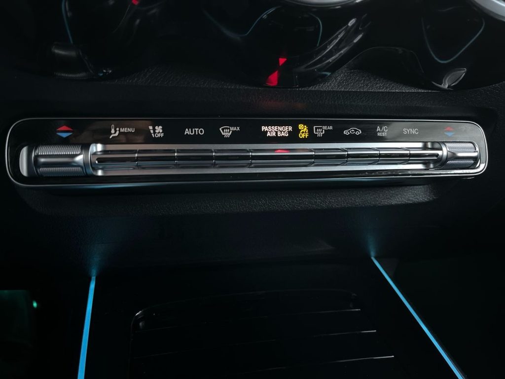 MERCEDES-BENZ GLB 200 d Automatic Premium - 14