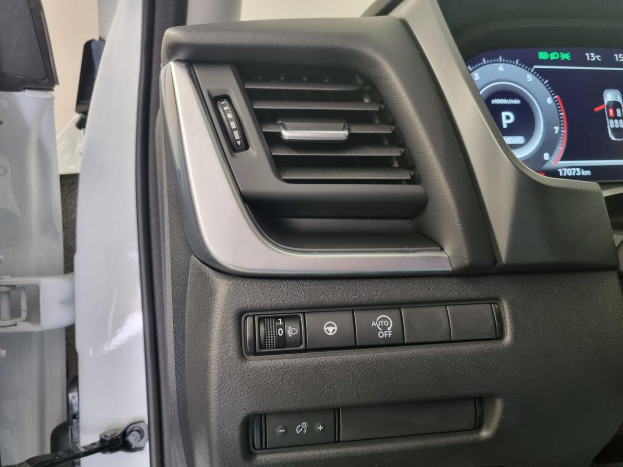 NISSAN Qashqai MHEV 158 CV Xtronic N-Connecta - 23