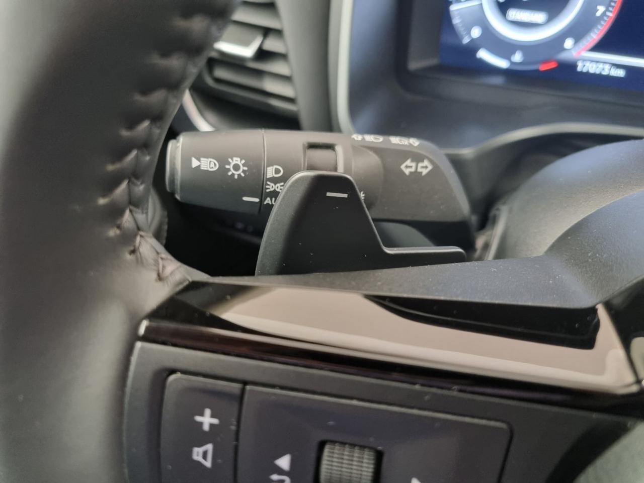 NISSAN Qashqai MHEV 158 CV Xtronic N-Connecta - 24