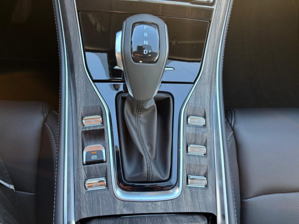 DFSK Glory 600 7 Posti  5 ANNI GARANZIA - 17