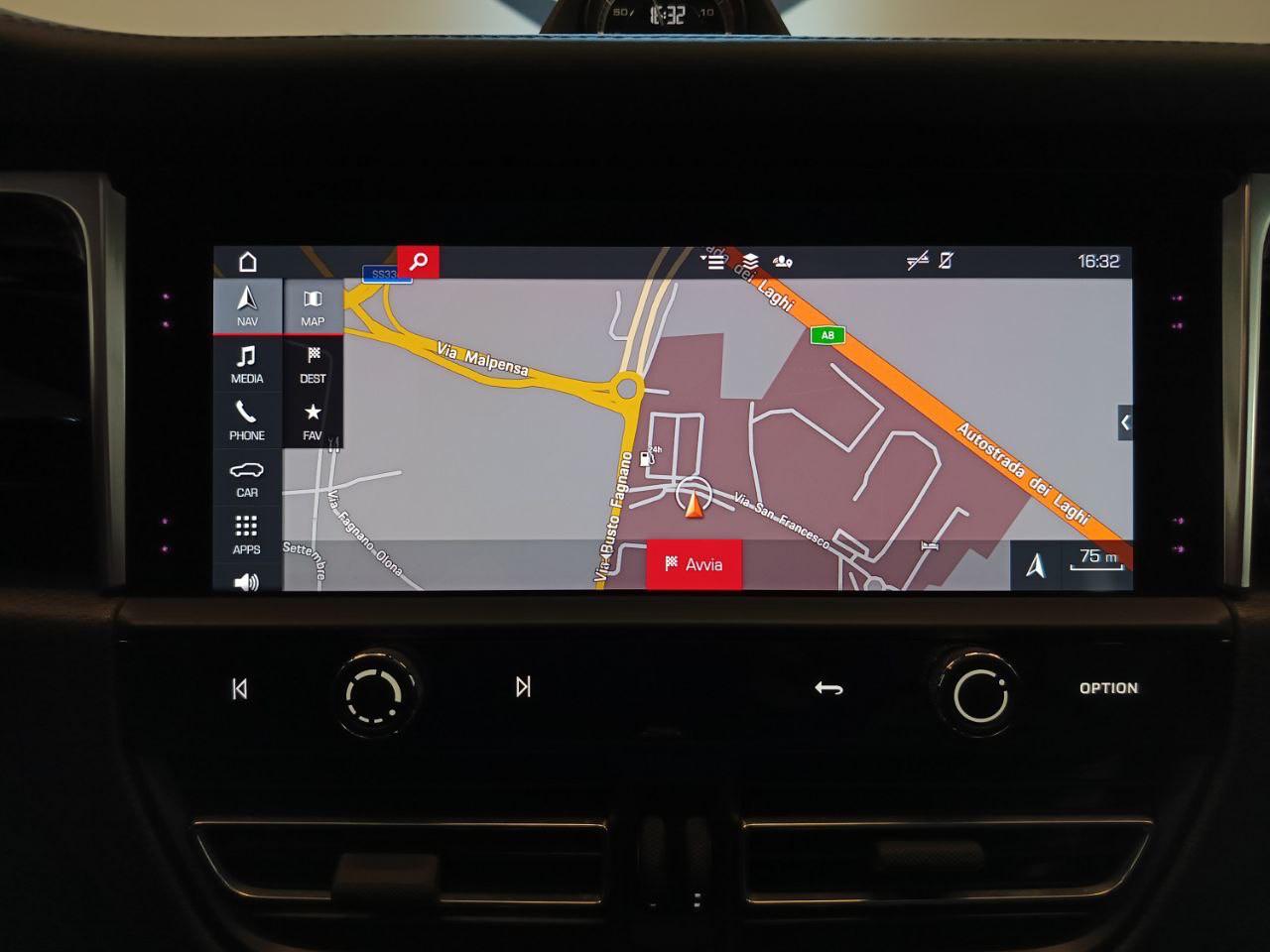 PORSCHE Macan 2.0 T - 14