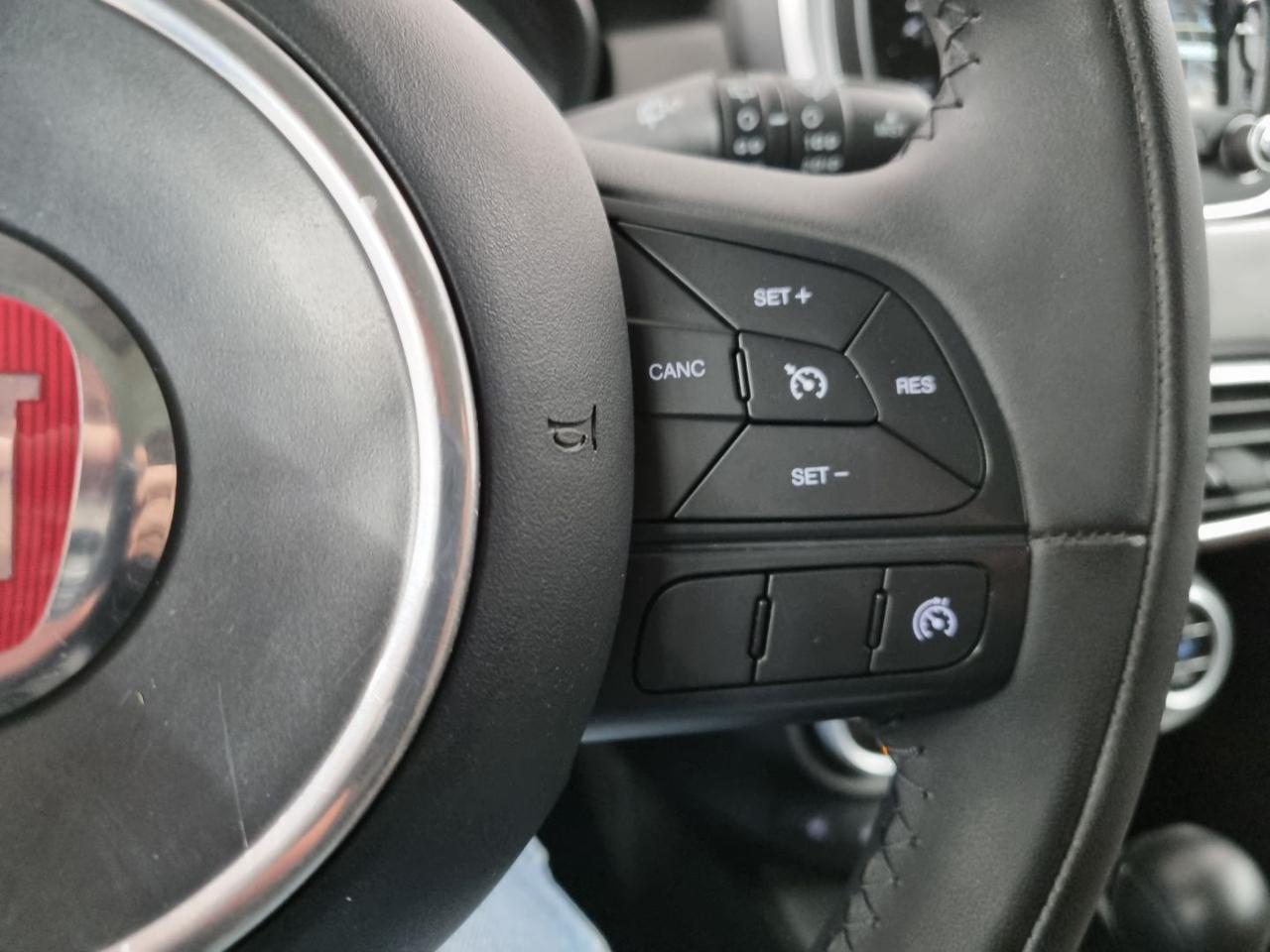 FIAT 500X 1.4 MultiAir 140 CV DCT Cross Plus - 32