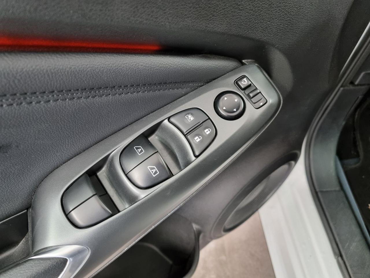 NISSAN Juke 1.0 DIG-T 114 CV DCT N-Connecta - 25