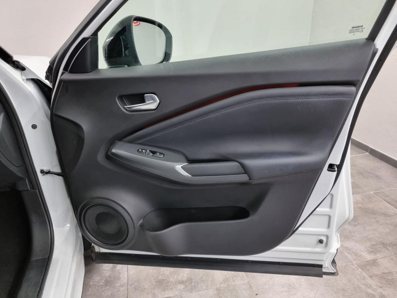 NISSAN Juke 1.0 DIG-T 114 CV DCT N-Connecta - 24