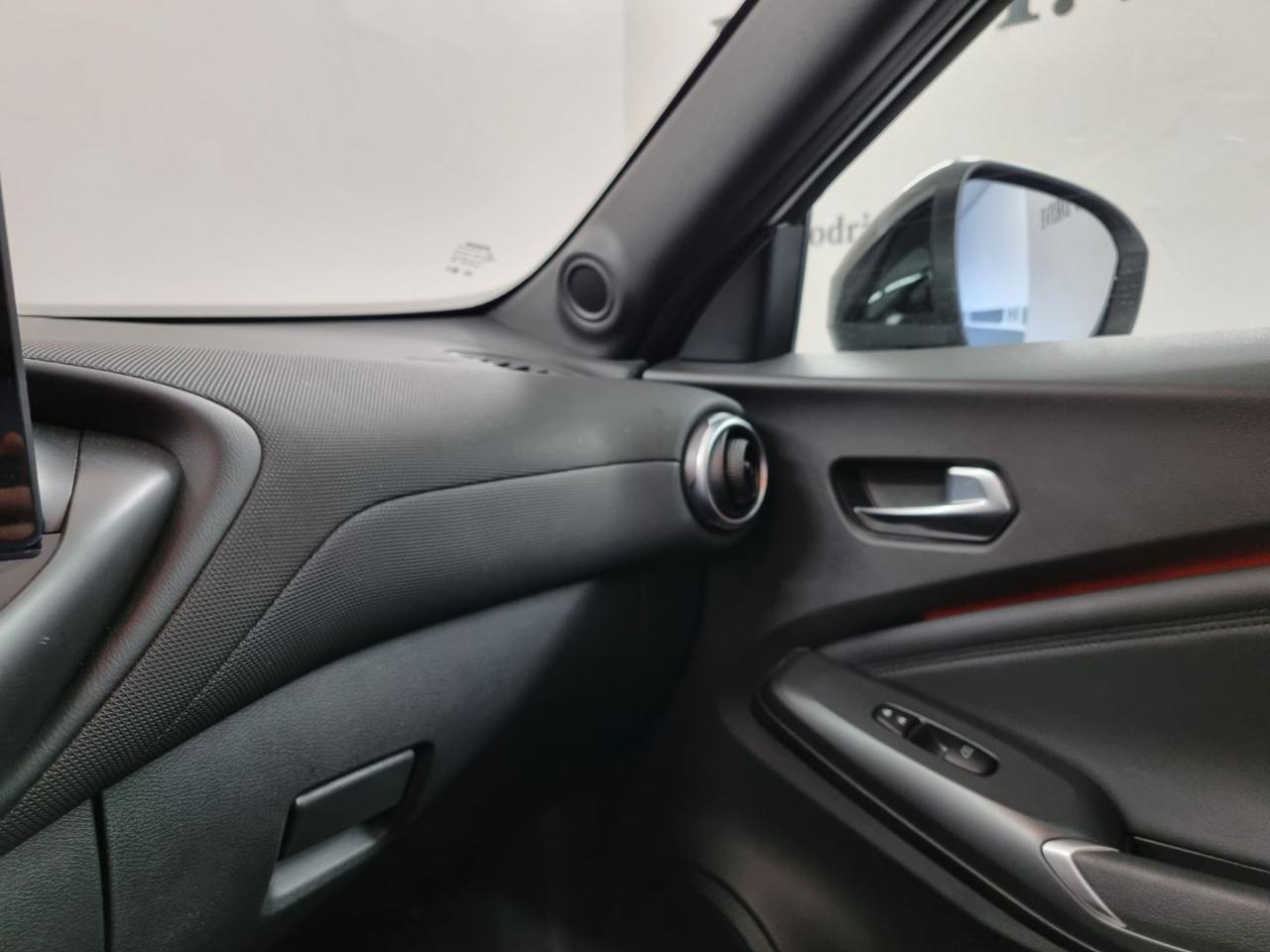 NISSAN Juke 1.0 DIG-T 114 CV DCT N-Connecta - 31