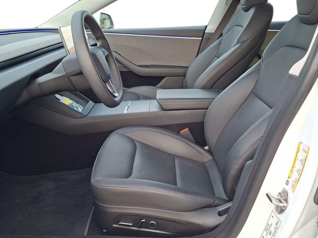 TESLA Model 3 NV35 RWD Premium Aut. - 9